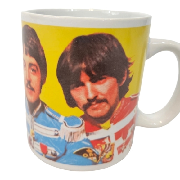 Apple The Beatles Sargent Pepper's‎ Novelty Coffee Mug Tea Cup - Picture 4 of 8
